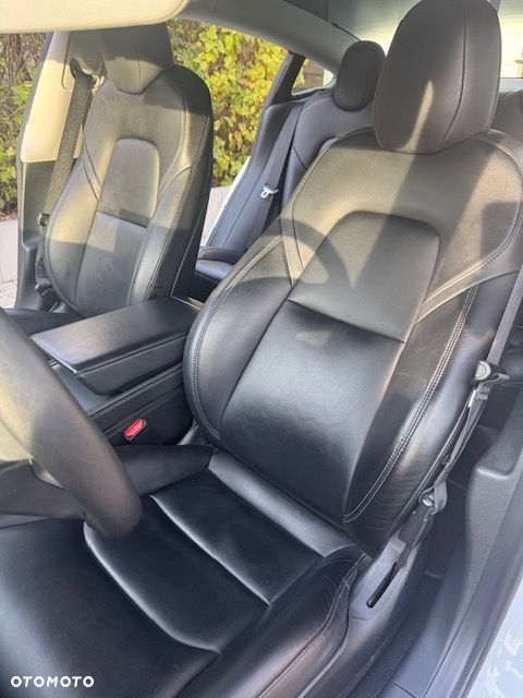 Tesla Model 3 Long Range RWD - 7