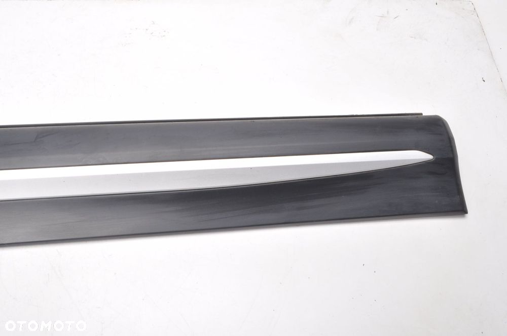 MITSUBISHI ECLIPSE CROSS LISTWA DRZWI LEWA PRZÓD 5727A509 - 5