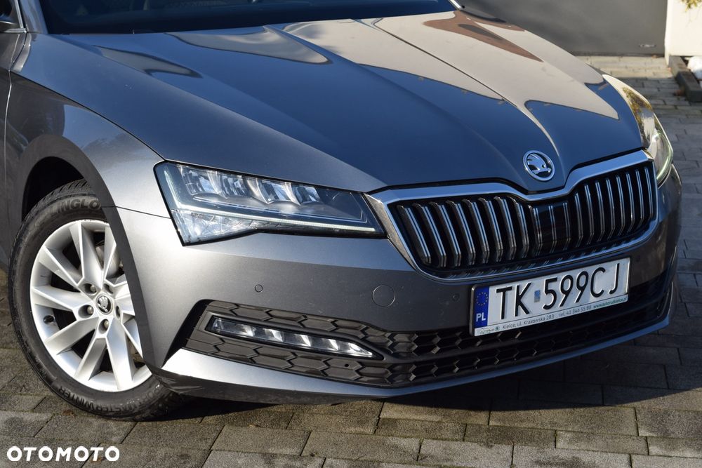 Skoda Superb 1.5 TSI Sportline DSG - 10