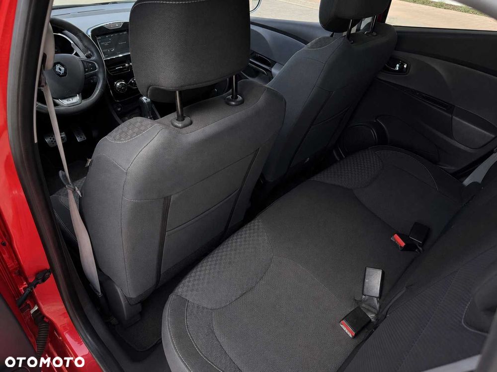 Renault Clio - 7