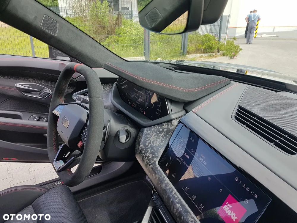 Audi RS e-tron GT 105kWh Performance Quattro - 17