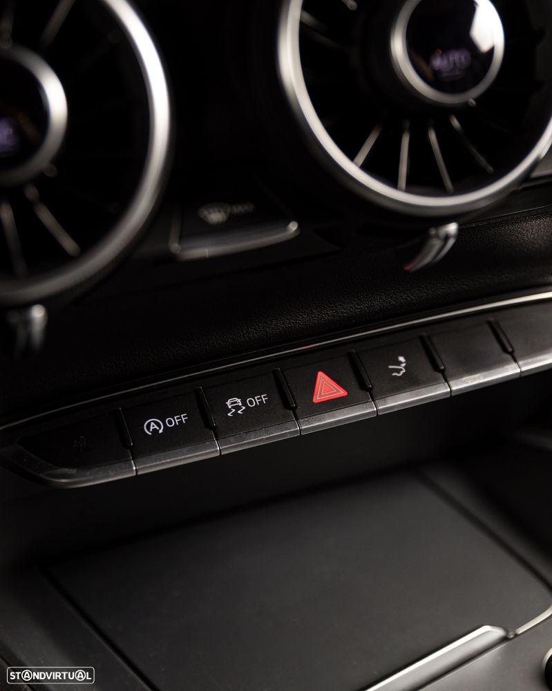 Audi TT Coupé 1.8 TFSI S-line - 24