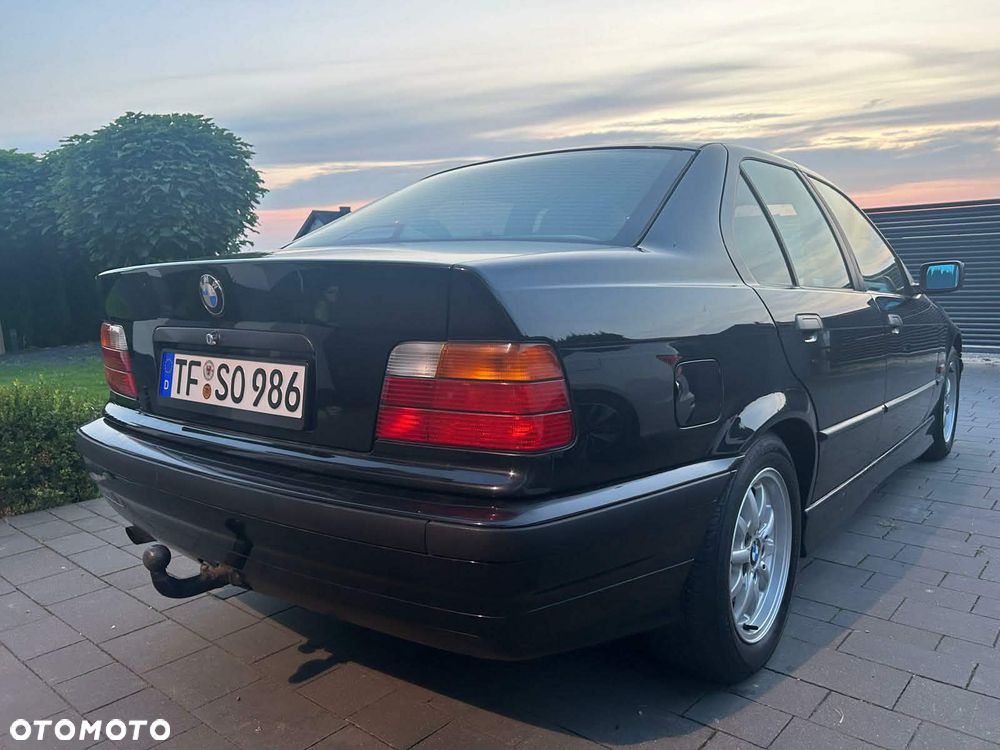 BMW Seria 3 - 8