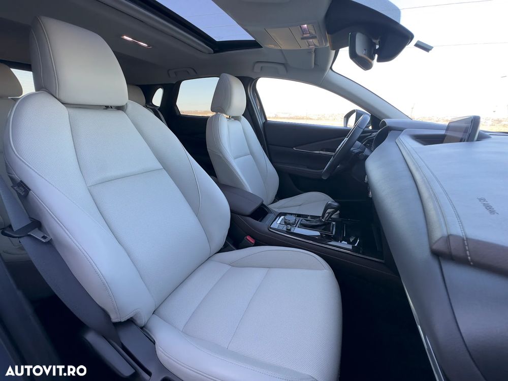 Mazda CX-30 SKYACTIV-X 2.0 M-Hybrid AWD Aut. SELECTION - 22