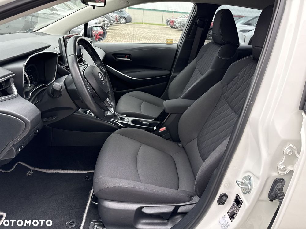Toyota Corolla 1.8 Hybrid Comfort - 13