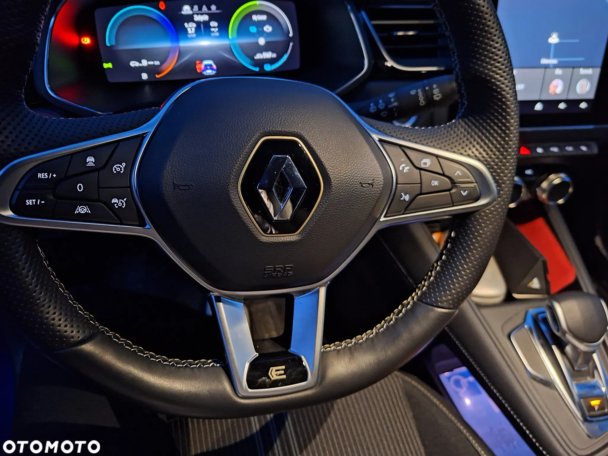 Renault Captur - 12
