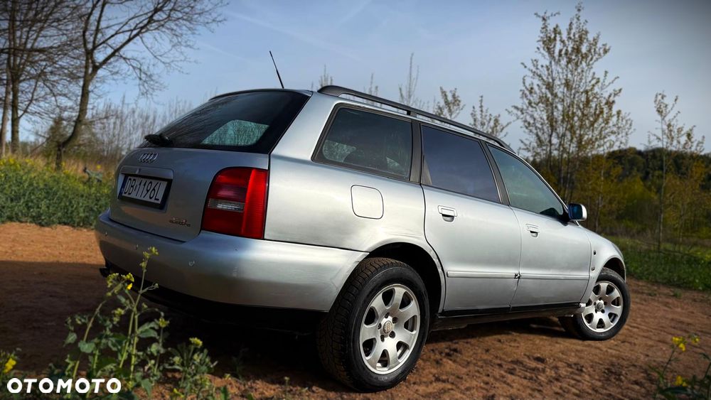 Audi A4 Avant 1.8 - 2