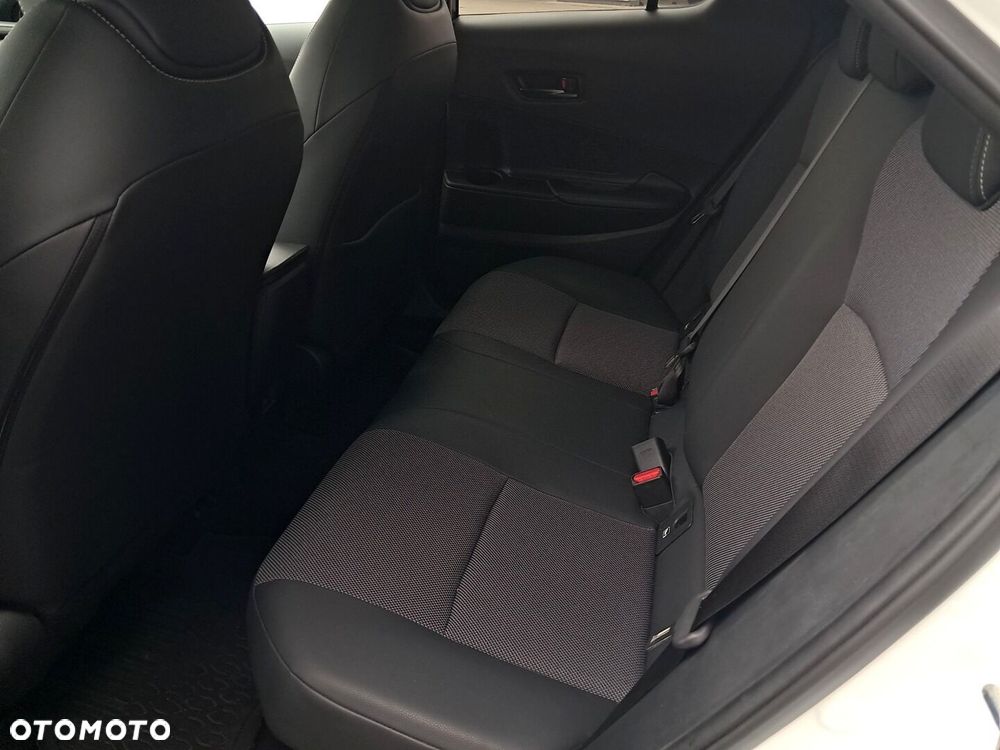 Toyota C-HR 1.8 Hybrid Executive - 14