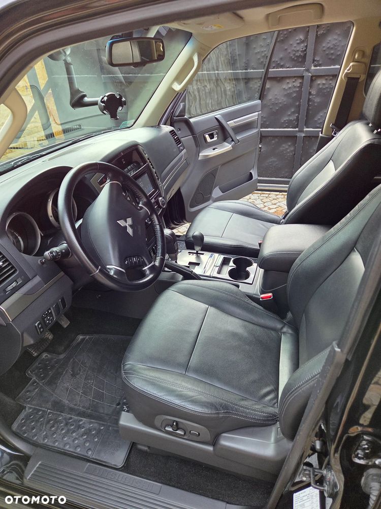 Mitsubishi Pajero 3.2 DID Instyle EU6 - 5
