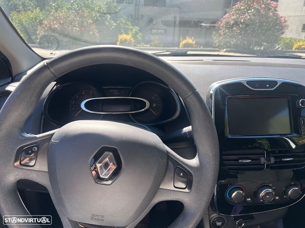 Renault Clio - 3