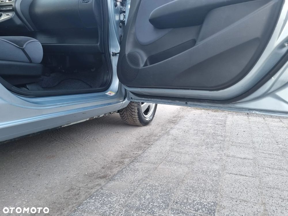 Honda Jazz 1.4 LS - 16