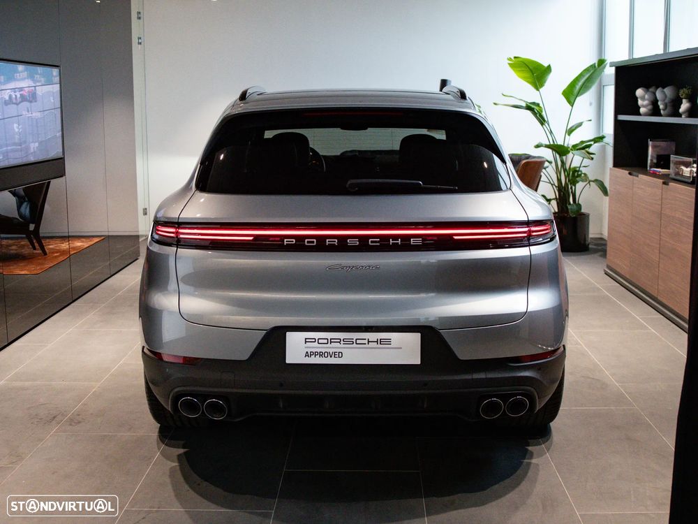 Porsche Cayenne E-Hybrid — fotografia 9