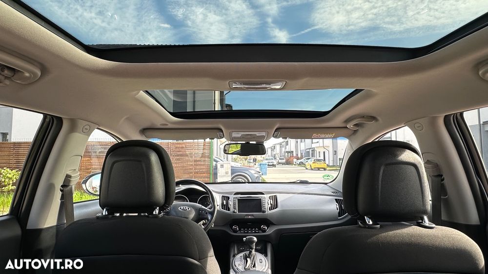 Kia Sportage 2,0 CRDI AWD Aut. Spirit - 4