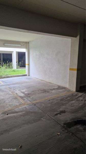 Lugar de estacionamento - Grande imagem: 3/7