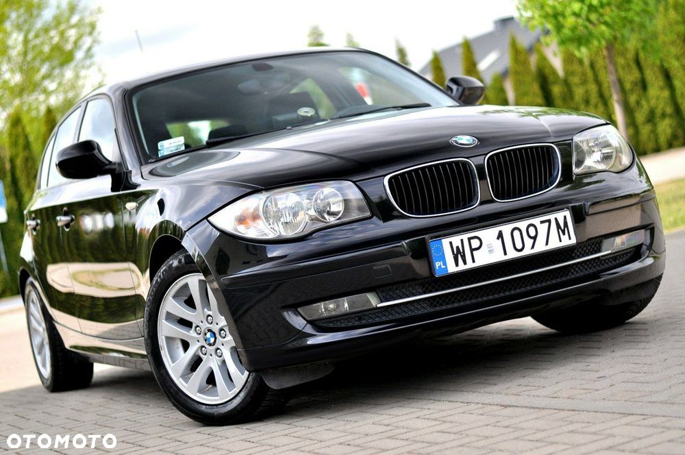 BMW Seria 1 116i - 23