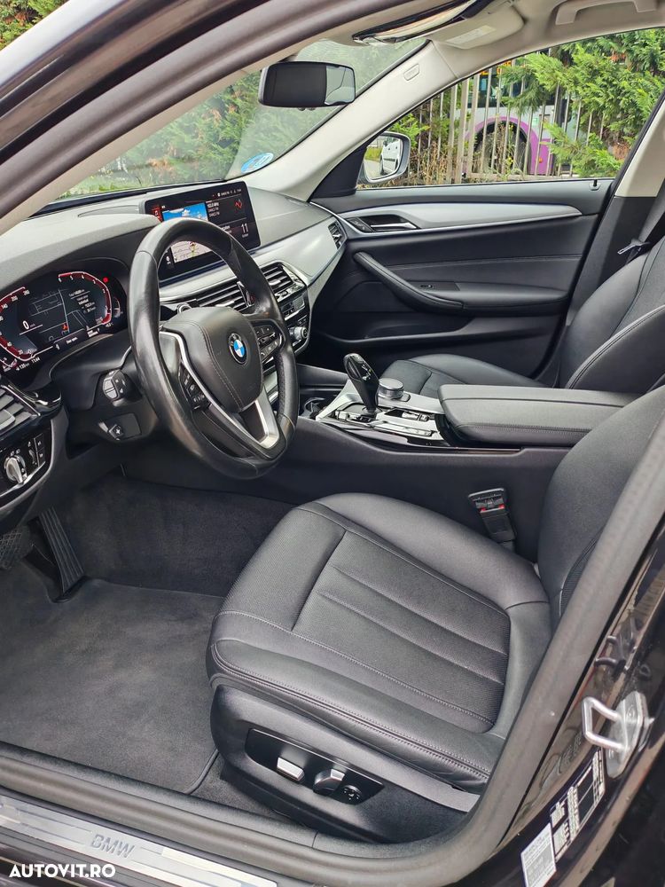 BMW Seria 5 520d AT MHEV - 10