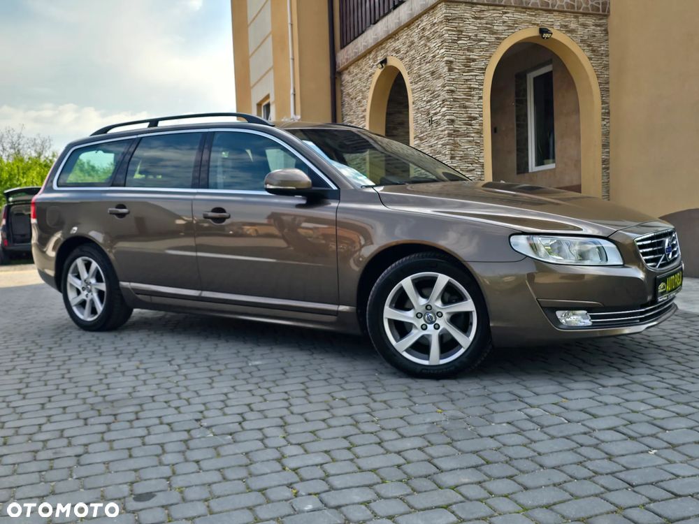 Volvo V70 D4 Geartronic Summum - 9