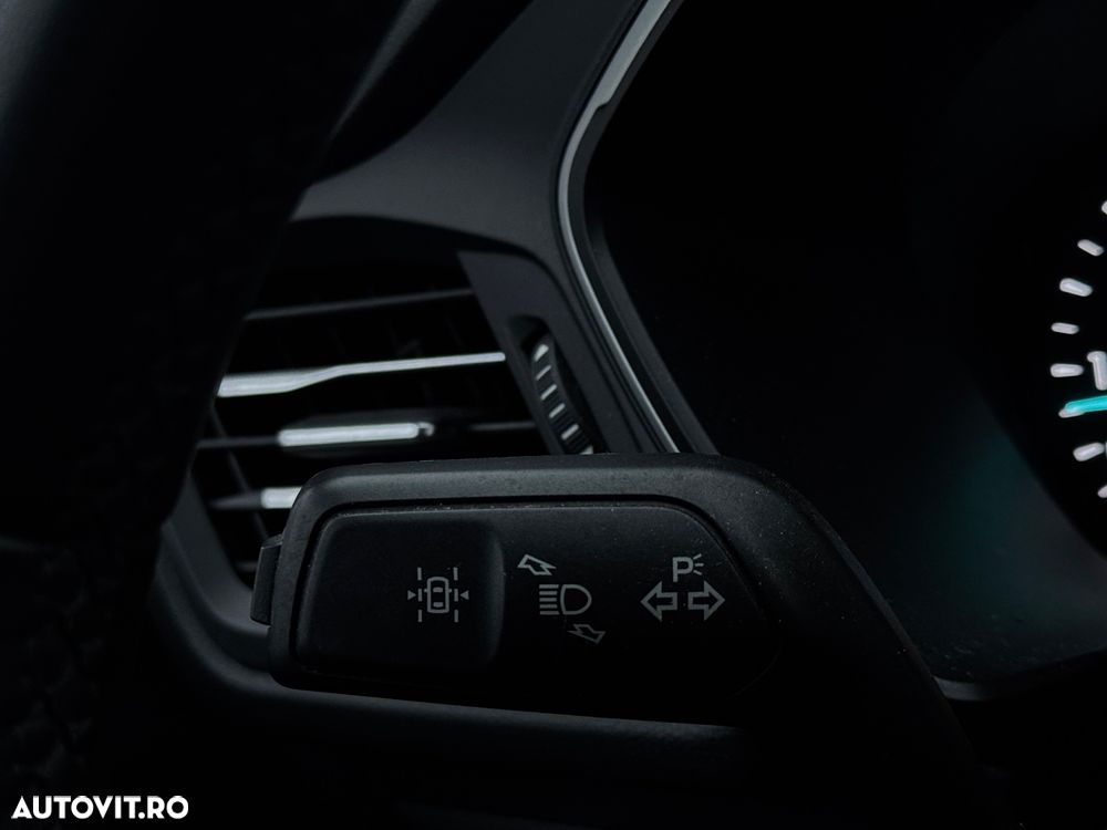 Ford Kuga 1.5 EcoBlue Aut. COOL&CONNECT - 12