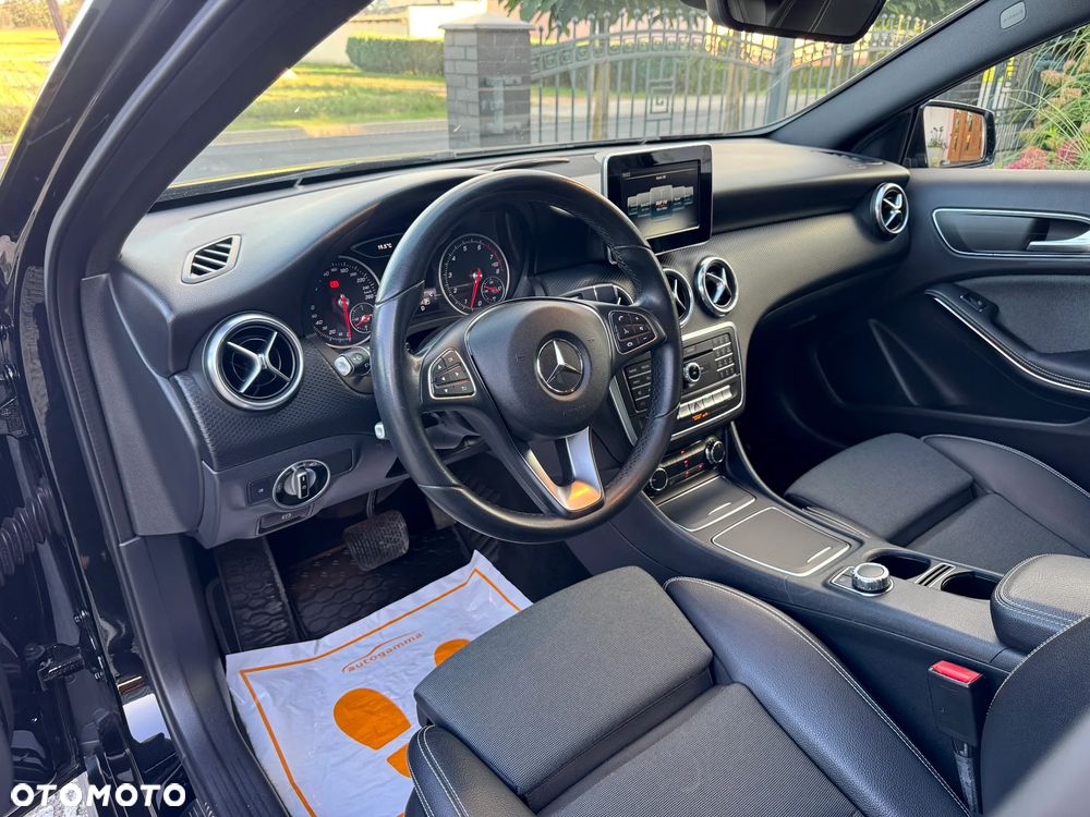 Mercedes-Benz Klasa A 180 (BlueEFFICIENCY) 7G-DCT Urban - 18