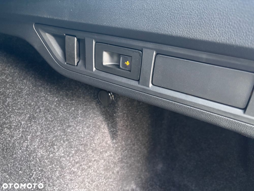 Skoda Octavia 2.0 TDI Business DSG - 11