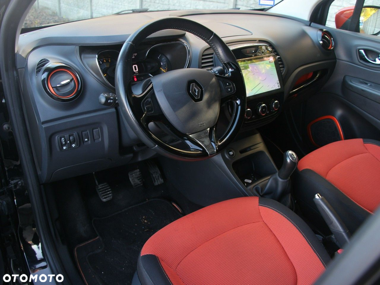 Renault Captur - 15
