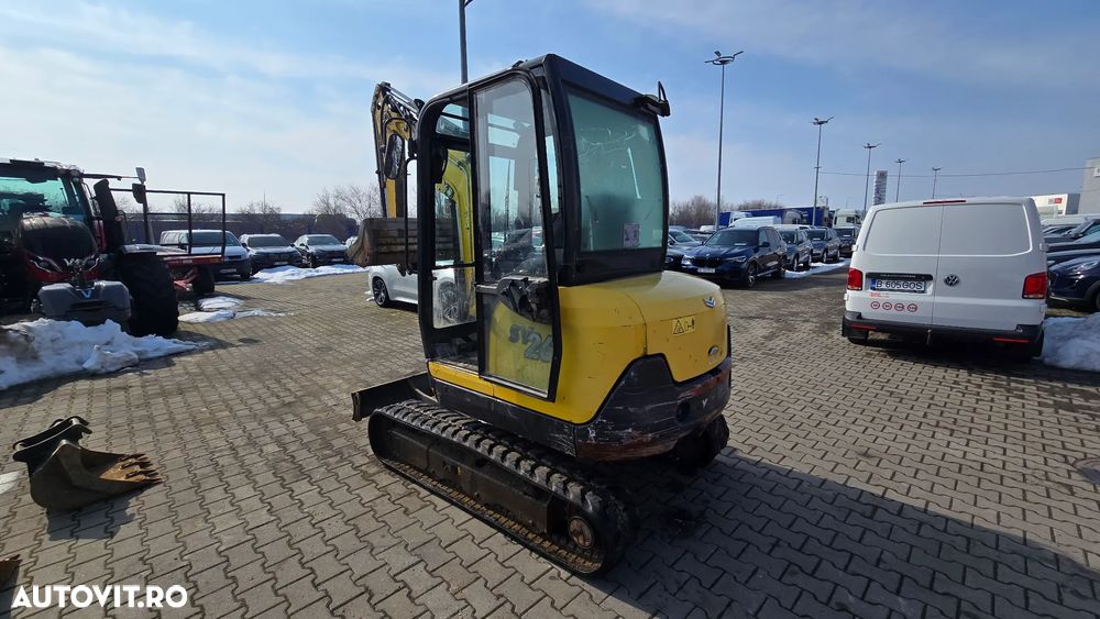 Yanmar SV26 - 5