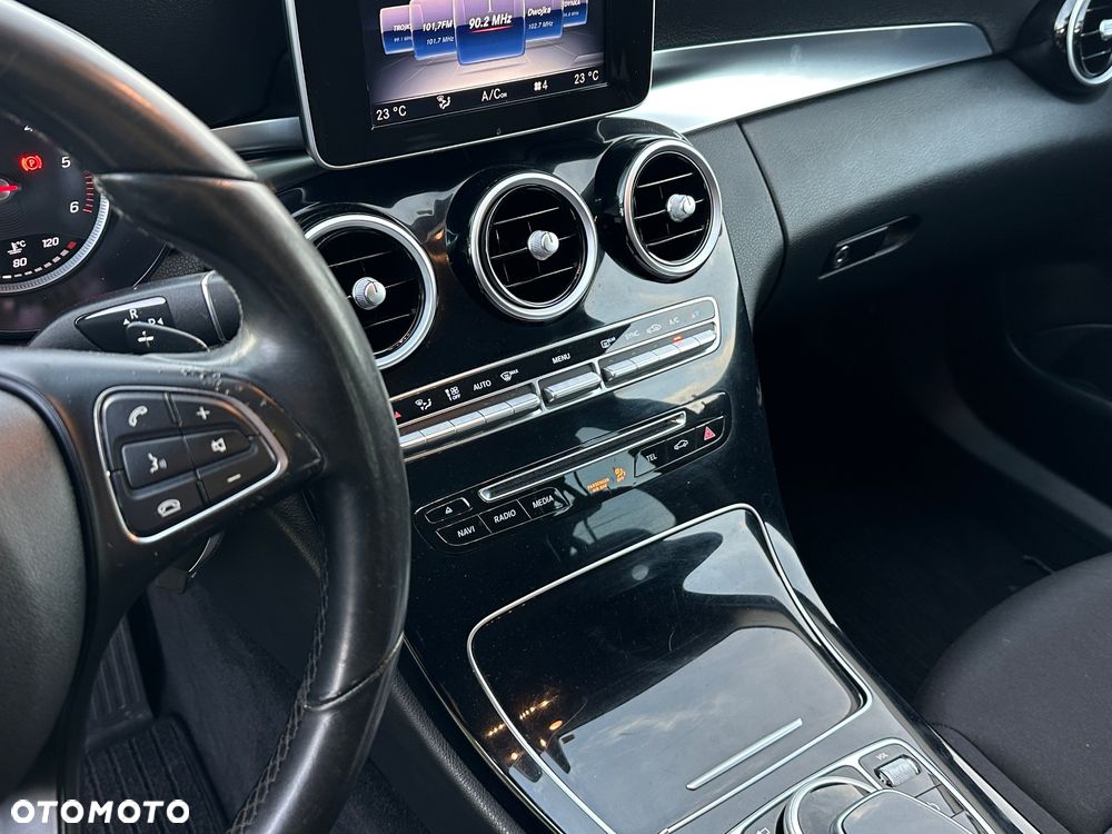 Mercedes-Benz Klasa C 200 (BlueTEC) d 7G-TRONIC - 20