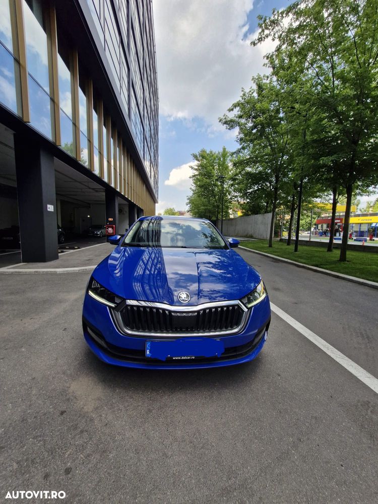 Skoda Octavia 2.0 TDI DSG Ambition - 2