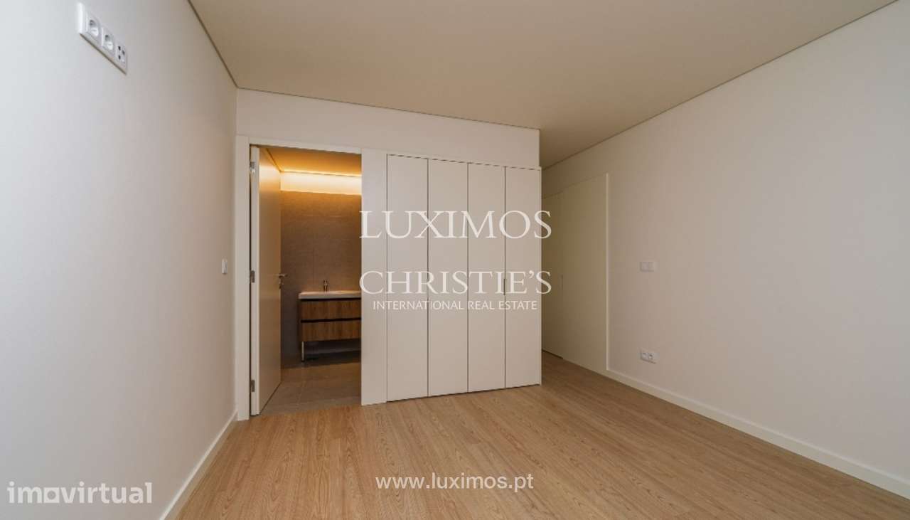 Apartamento novo com jardim, para venda, no Centro do Porto - Grande imagem: 4/17