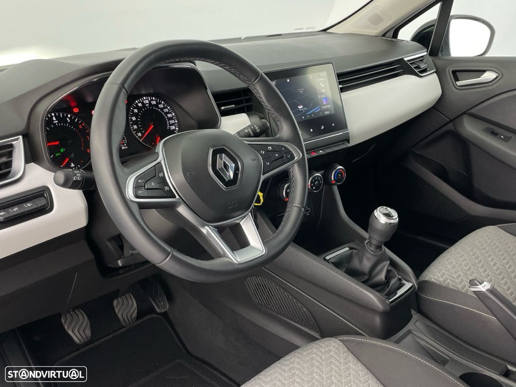 Renault Clio 1.0 TCe Evolution - 17