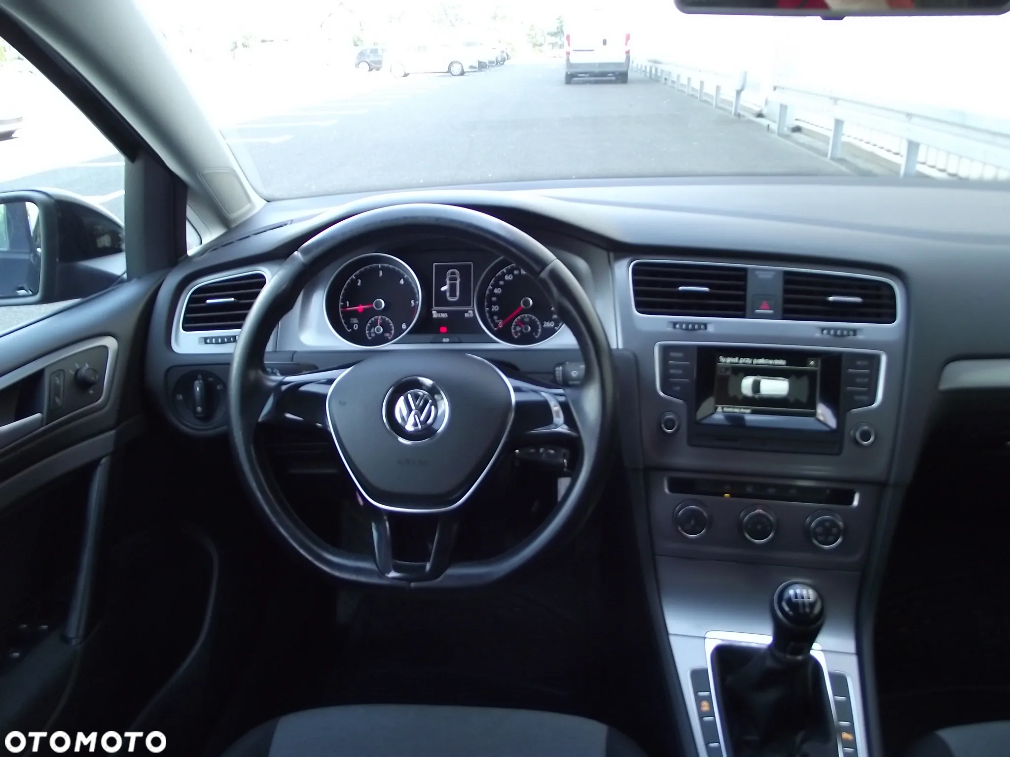 Volkswagen Golf VII 1.6 TDI BMT Trendline - 15