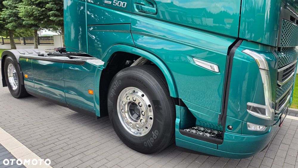 Volvo ///FH500///2023///GLOBETROTTER/// XXL///HYDRAULIKA///FULL LED///VIRTUAL COCPIT///ALUFELGI///KLIMATYZACJA POSTOJOWA///NAWIGACJA///TV///WAGA/// KAMERA///STAN BARDZO DOBRY - 13