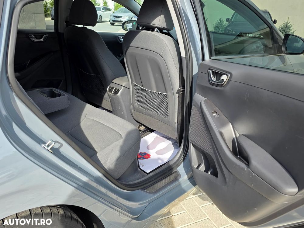 Hyundai IONIQ Plug-in-Hybrid 1.6 GDI Style - 22
