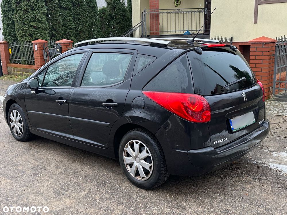 Peugeot 207 1.6 HDi - 2