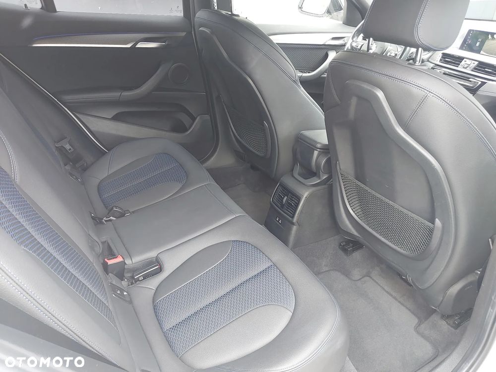 BMW X2 sDrive18i M Sport - 24