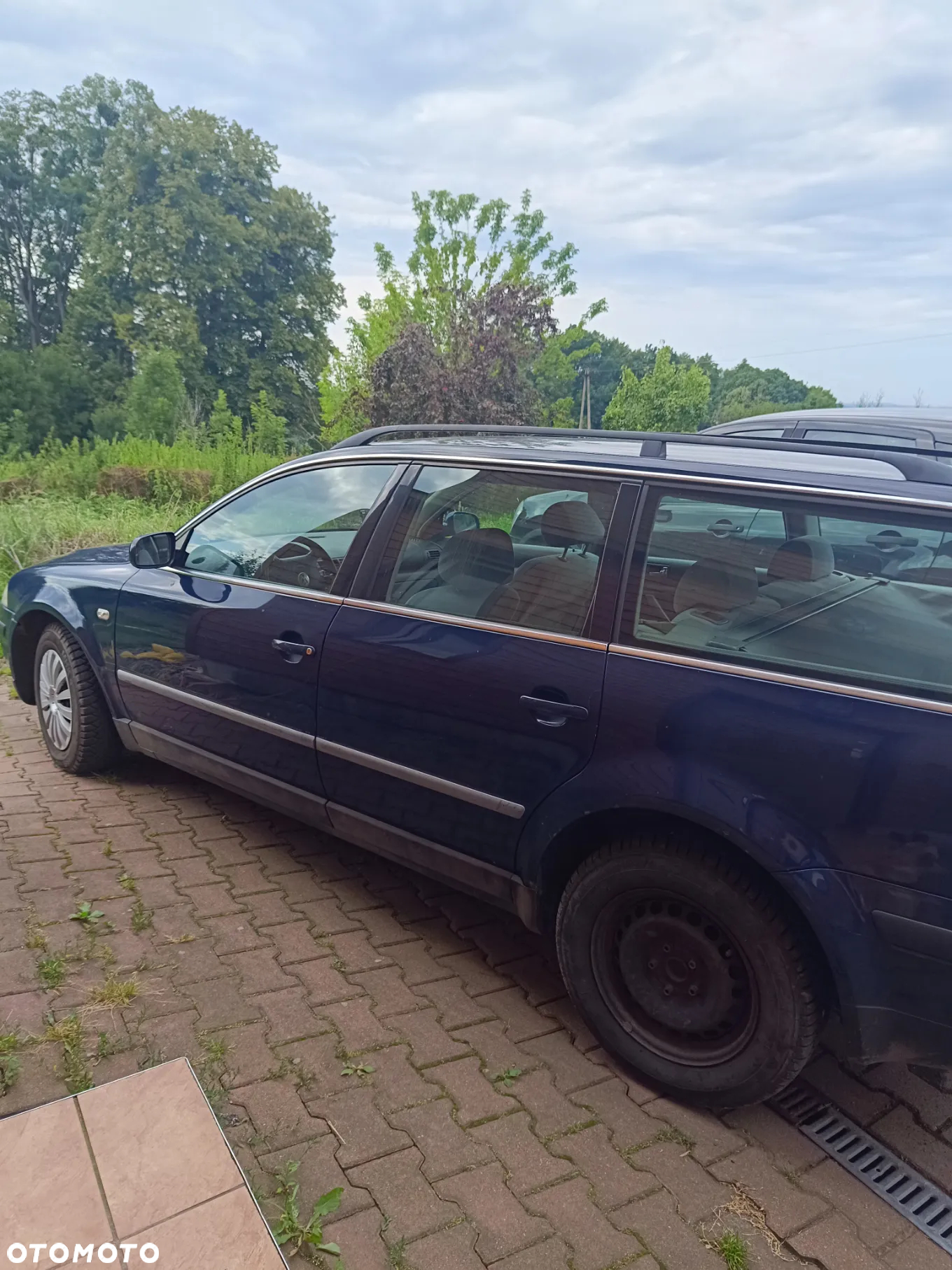 Volkswagen Passat 1.9 TDI Basis - 2
