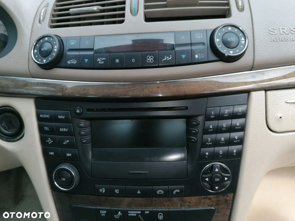 RADIO MERCEDES W211 - 2