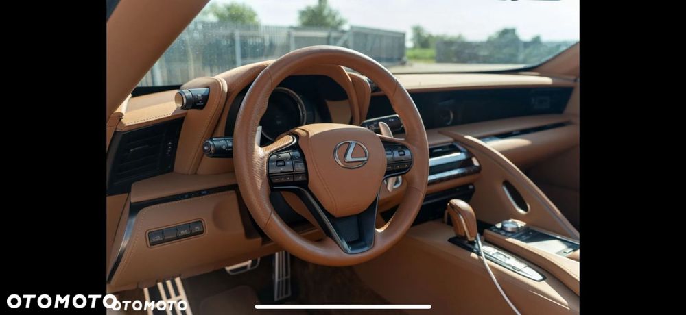 Lexus LC - 9
