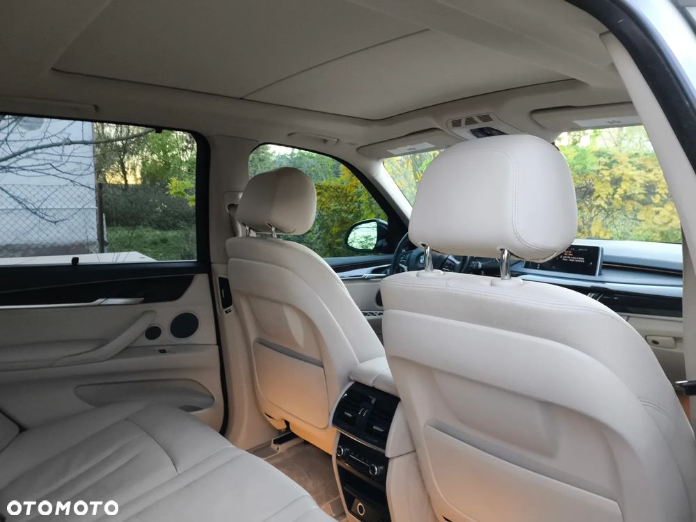 BMW X5 xDrive35i - 5