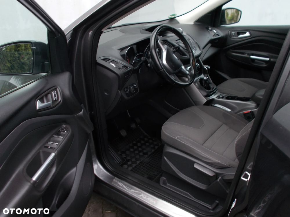 Ford Kuga - 5