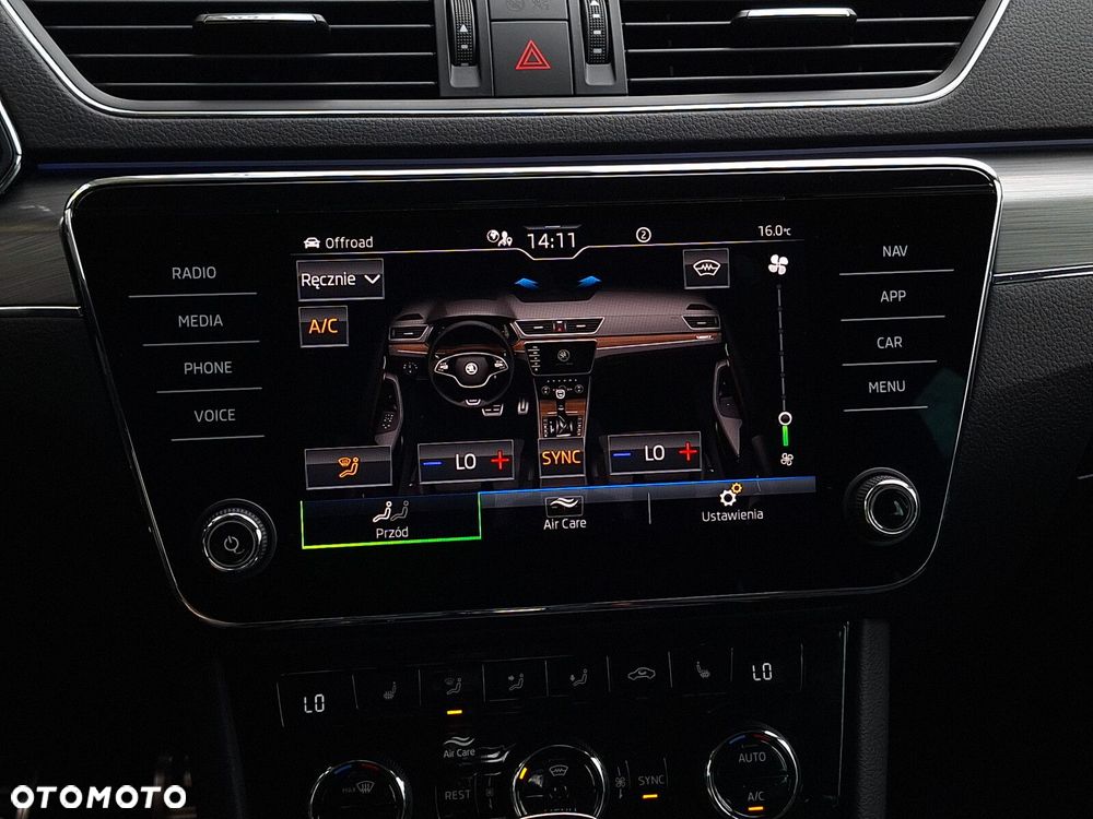 Skoda Superb 2.0 TDI SCR 4x4 Scout DSG - 26
