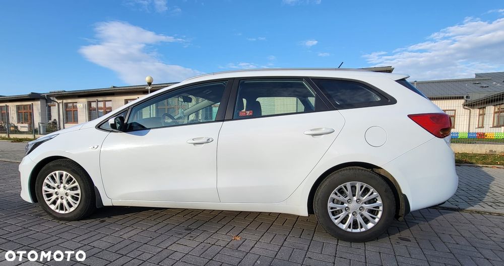 Kia Ceed 1.4 CRDi L - 8