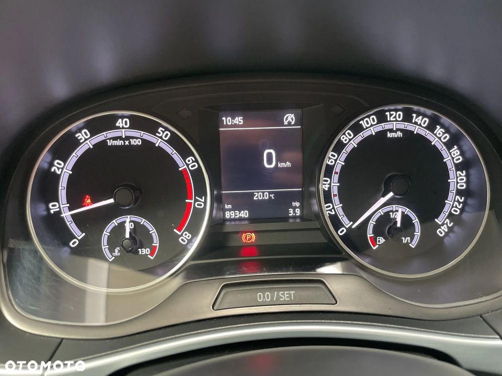 Skoda Fabia 1.0 Ambition - 15