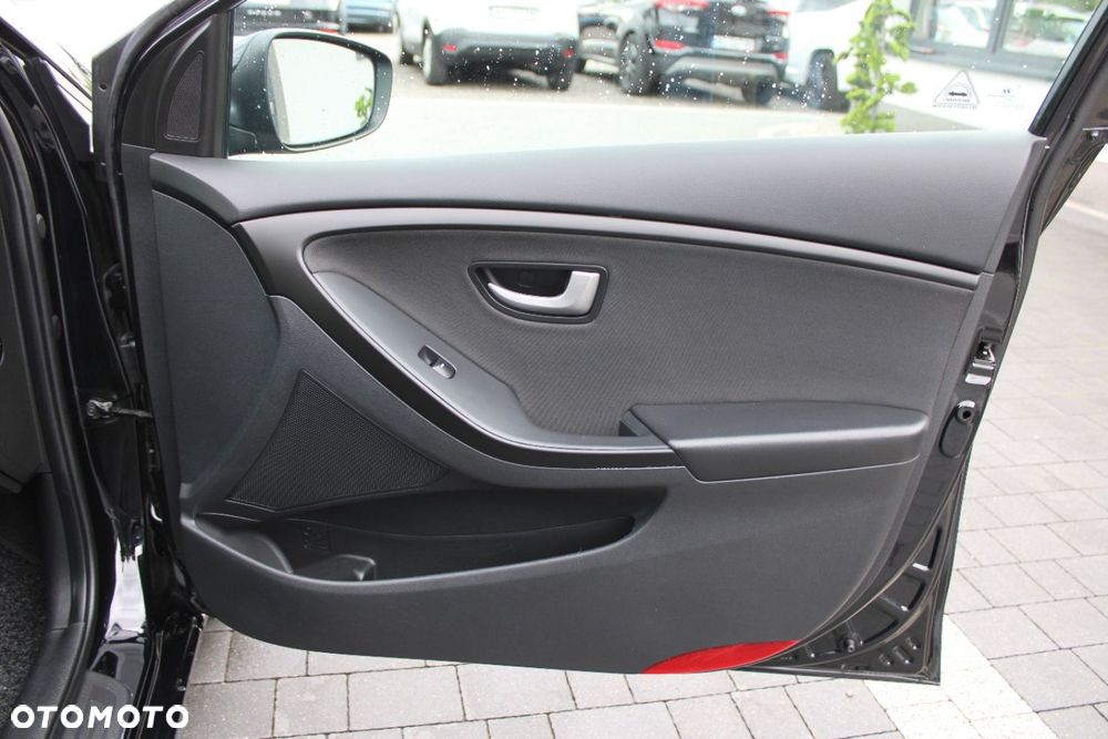 Hyundai i30 - 26