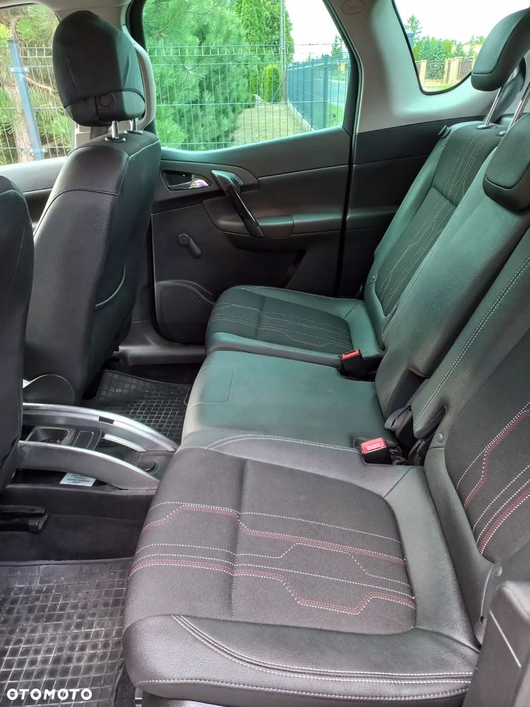 Opel Meriva - 24