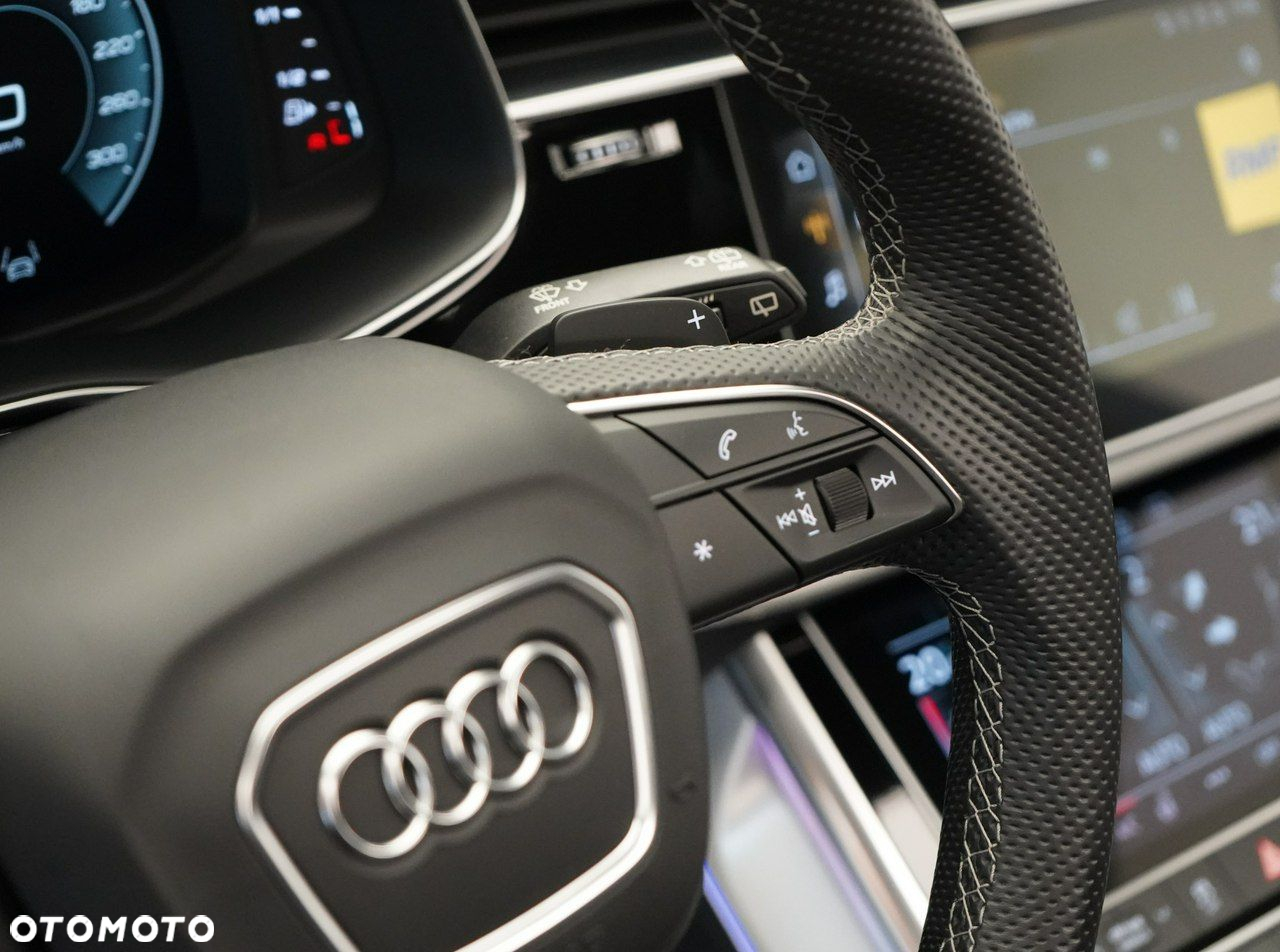 Audi Q8 - 22