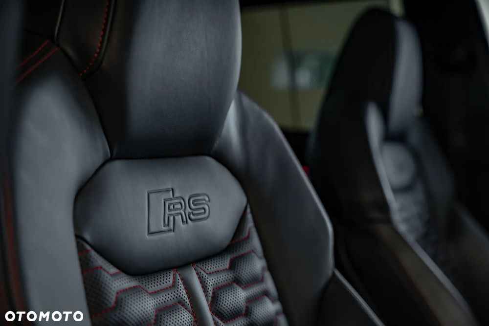 Audi RS Q8 TFSI Quattro Tiptronic - 24