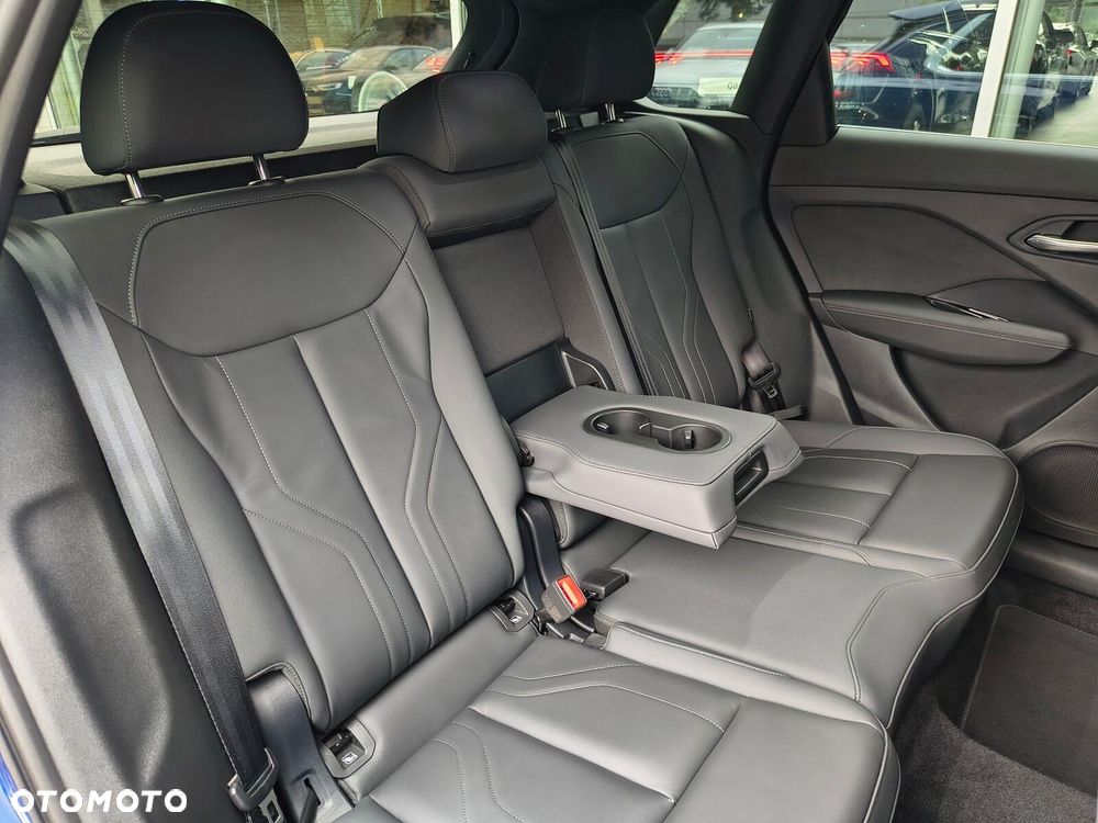 Audi Q3 35 TFSI S tronic - 25