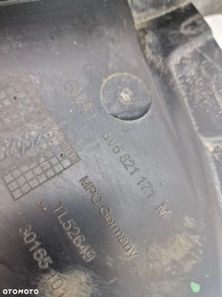 AUDI A3 / RS3 SEDAN 8V / 8V5 LEWE NADKOLE PRZEDNIE PRZÓD , NR 8V5821171M , NR AUKCJI N812 - 5