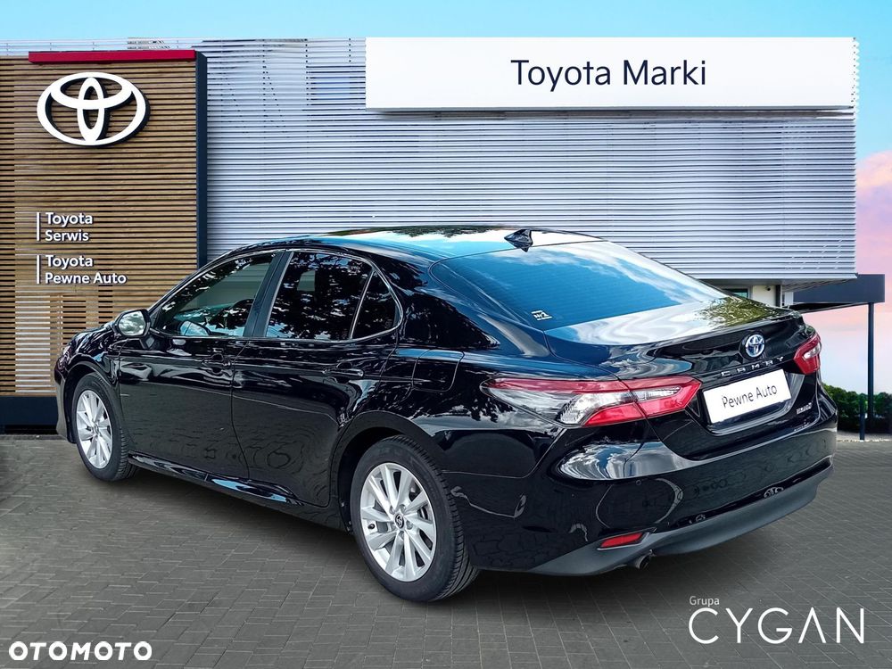 Toyota Camry 2.5 Hybrid Comfort CVT - 3